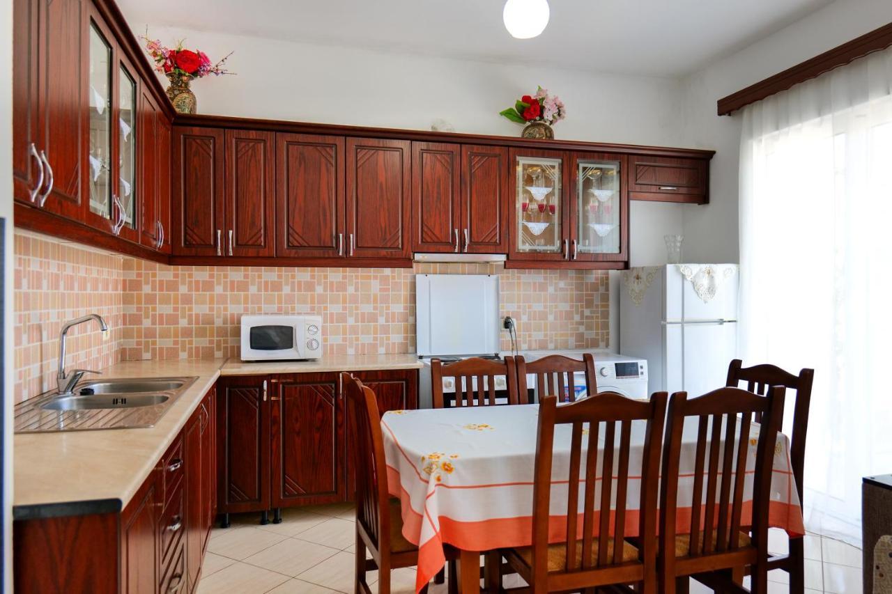 Hotel Ilias House Ksamil Exterior foto