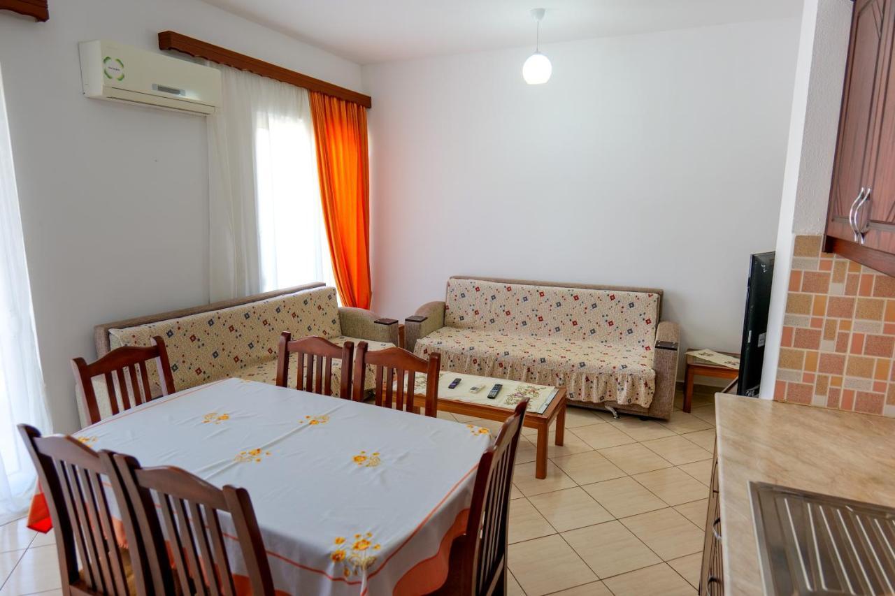 Hotel Ilias House Ksamil Exterior foto